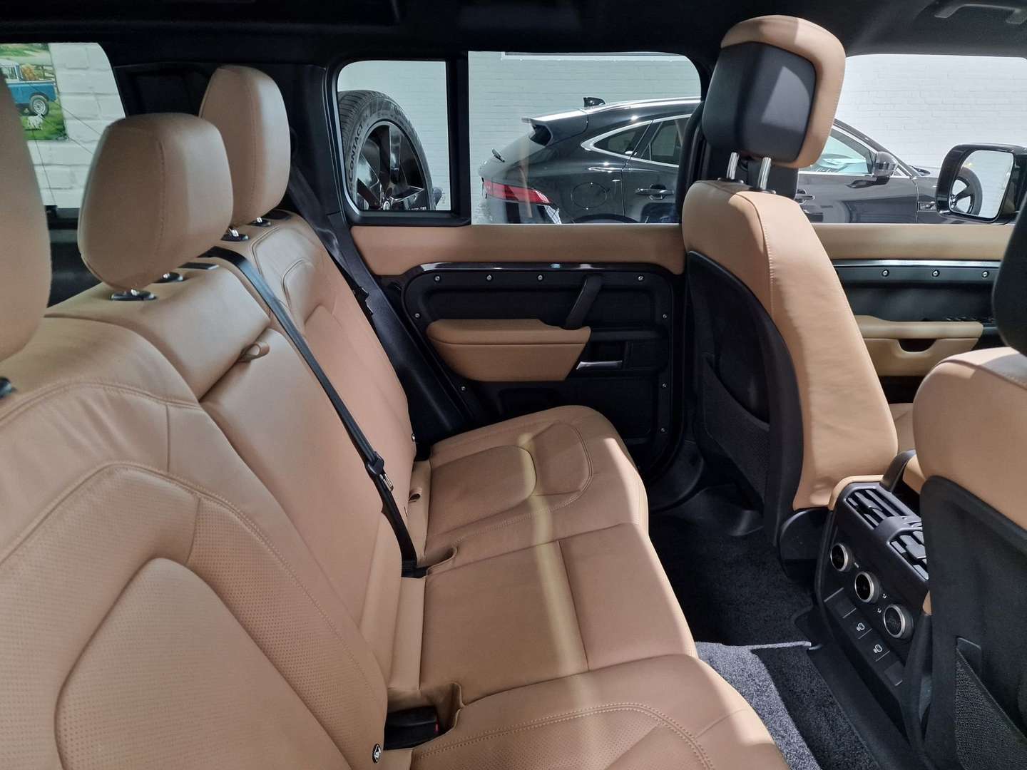 Land Rover Defender X-Dynamic HSE P300e - 2025 - Joinsteer - #7