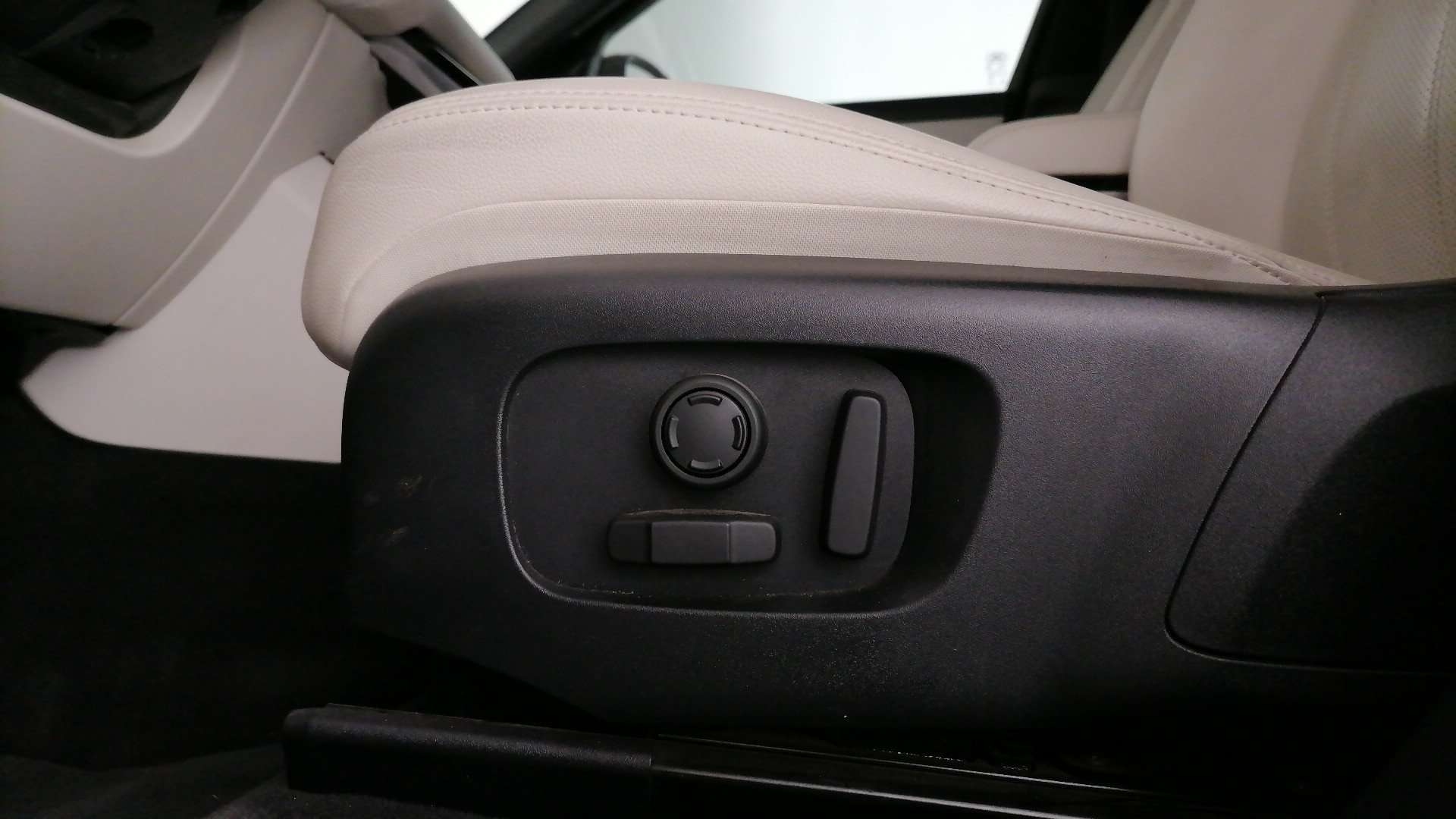 Land Rover Range Rover Velar D204 R-Dynamic S - 2021 - Joinsteer - #35