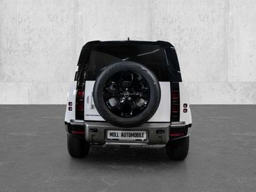 Land Rover Defender 110 X-Dynamic SE D250 — photo 5