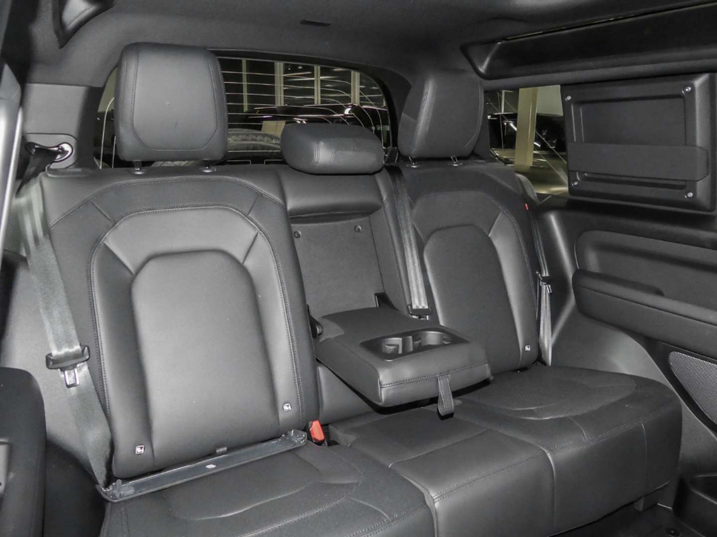 Land Rover Defender 90 X-Dynamic SE D250 - 2023 - Joinsteer - #4