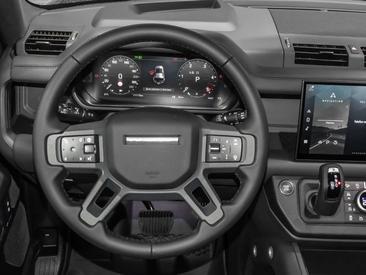 Land Rover Defender 110 X-Dynamic SE D250 — photo 17