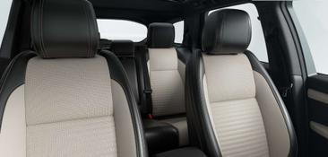 Land Rover Discovery Sport Dynamic SE P270e — photo 5