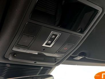 Land Rover Discovery Sport P270e Dynamic SE — photo 16