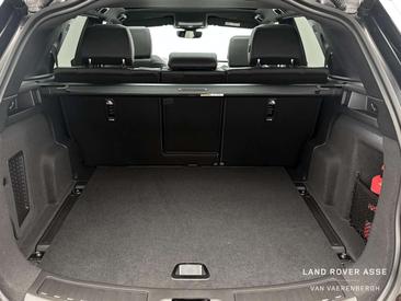 Land Rover Discovery Sport P270e Dynamic SE — photo 20