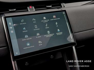 Land Rover Discovery Sport P300e S — photo 16