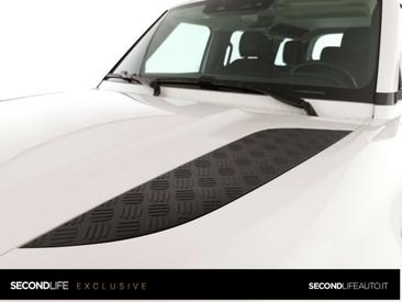 Land Rover Defender 110 D200 SE — photo 36