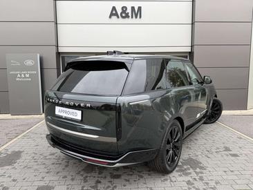 Land Rover Range Rover P550e — photo 4