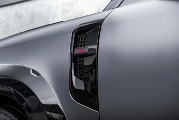 Land Rover Defender Urban V8 — photo 17