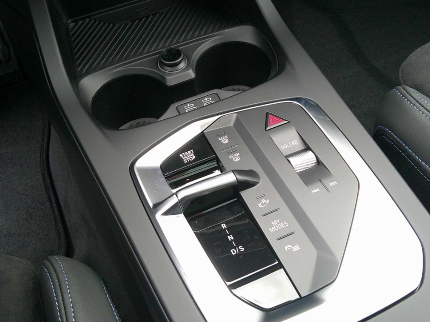 BMW Série 1 Prof 135 XDrive - 2025 - Joinsteer - #4