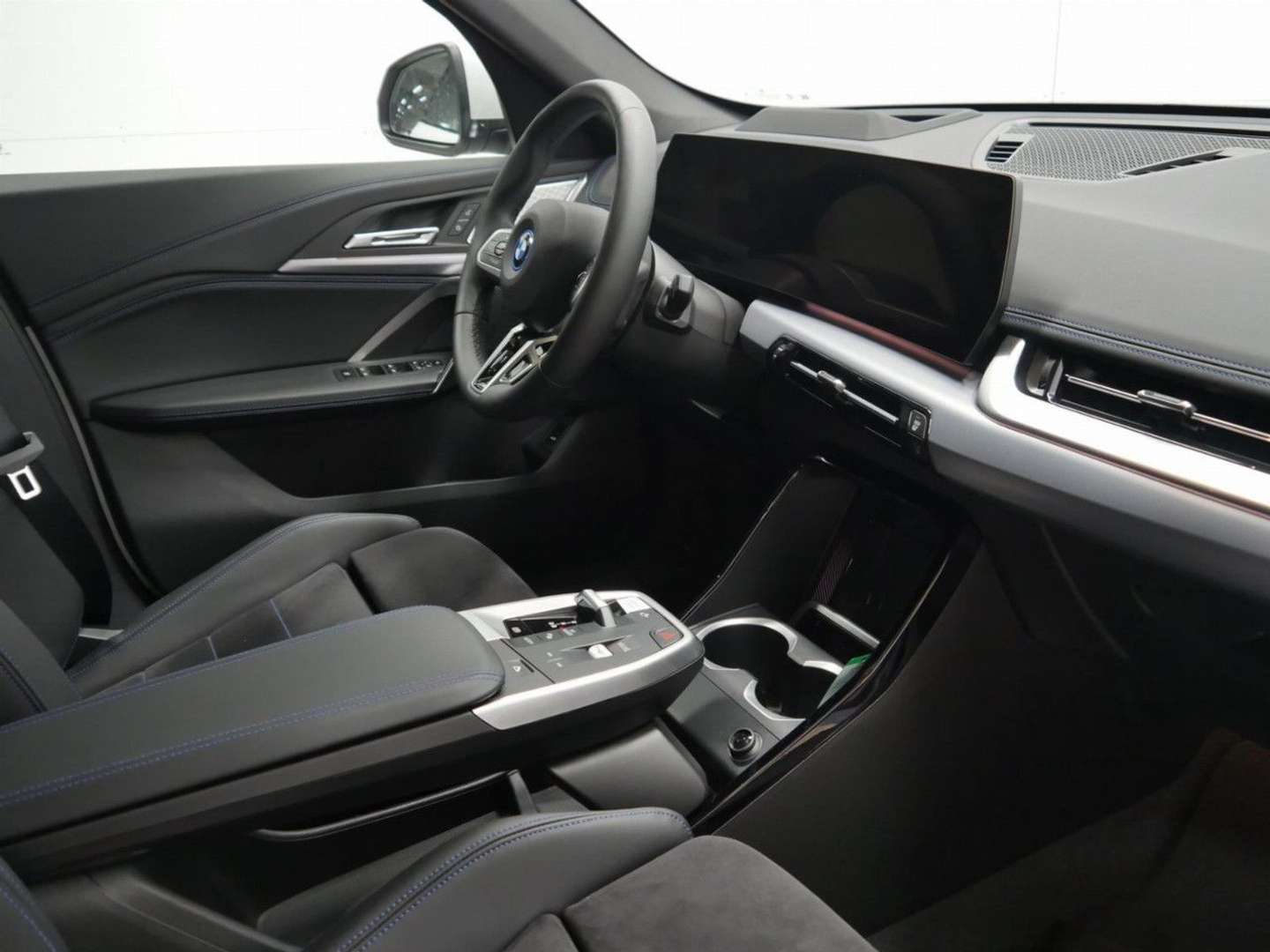 BMW IX1 M Sport EDrive20 - 2024 - Joinsteer - #7