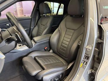 BMW Série 3 Touring 330e XDrive — photo 18