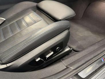 BMW Série 3 Touring 330e XDrive — photo 25