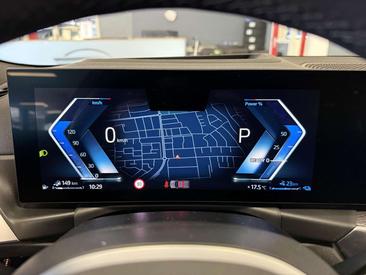 BMW Série 3 Touring 330e XDrive — photo 29