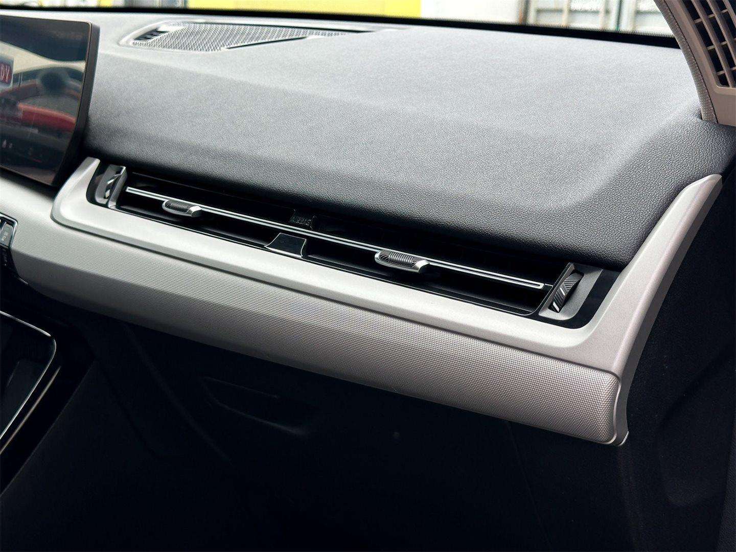 BMW IX1 EDrive20 - 2023 - Joinsteer - #21