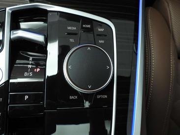 BMW X5 M Sport XDrive40d — photo 42
