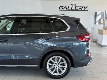 BMW X5 Panorama XDrive30d — photo 12