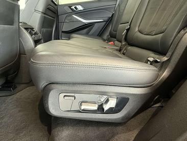 BMW X5 Panorama XDrive30d — photo 16
