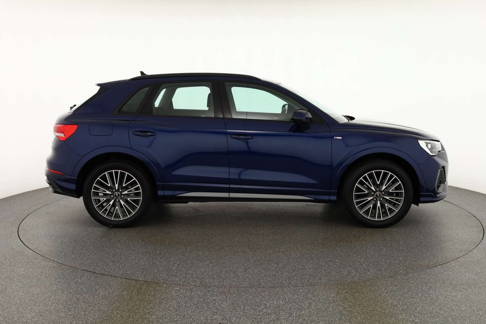Audi Q3 S Line 45 TFSI E - 2022 - Joinsteer - #5