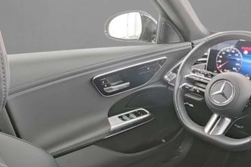 Mercedes Classe E Break 220 AMG Line — photo 5