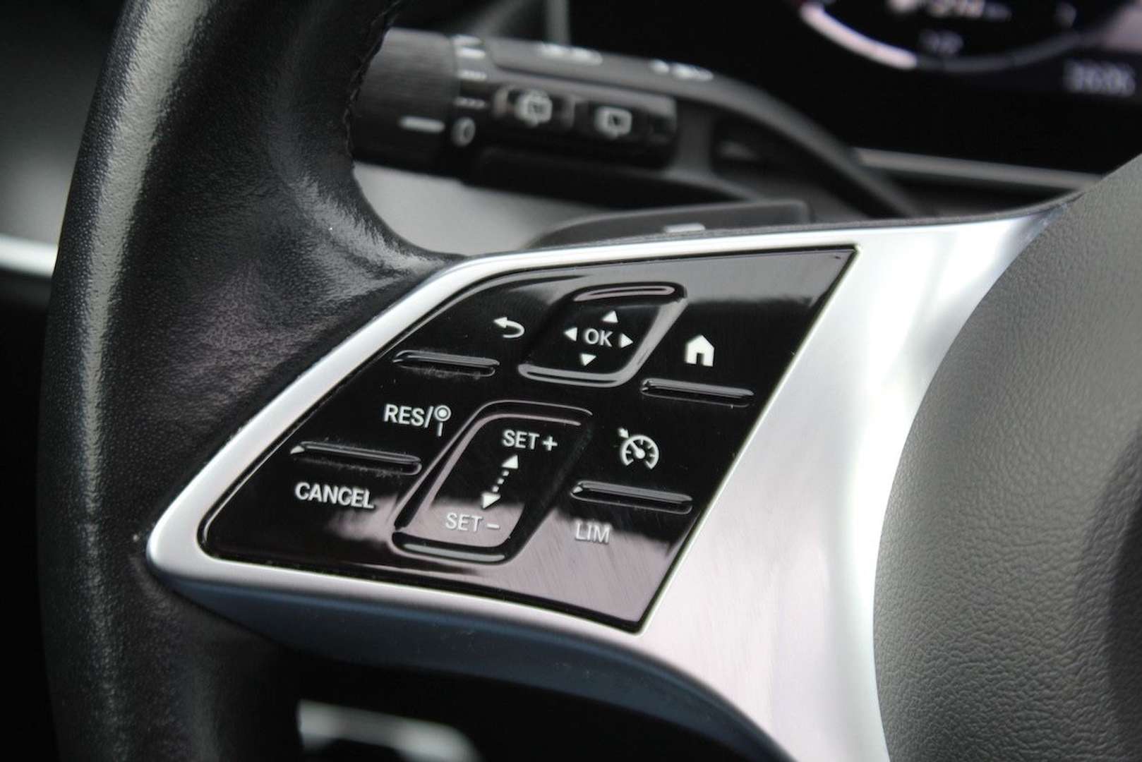 Mercedes Classe C 300 Avantgarde Line - 2023 - Joinsteer - #28