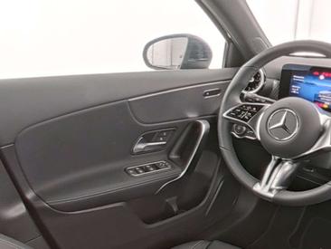 Mercedes Classe A 180 PROGRESSIVE — photo 8