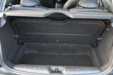 Mini Cooper Essence — photo 12