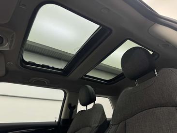 Mini Cooper Essence — photo 12