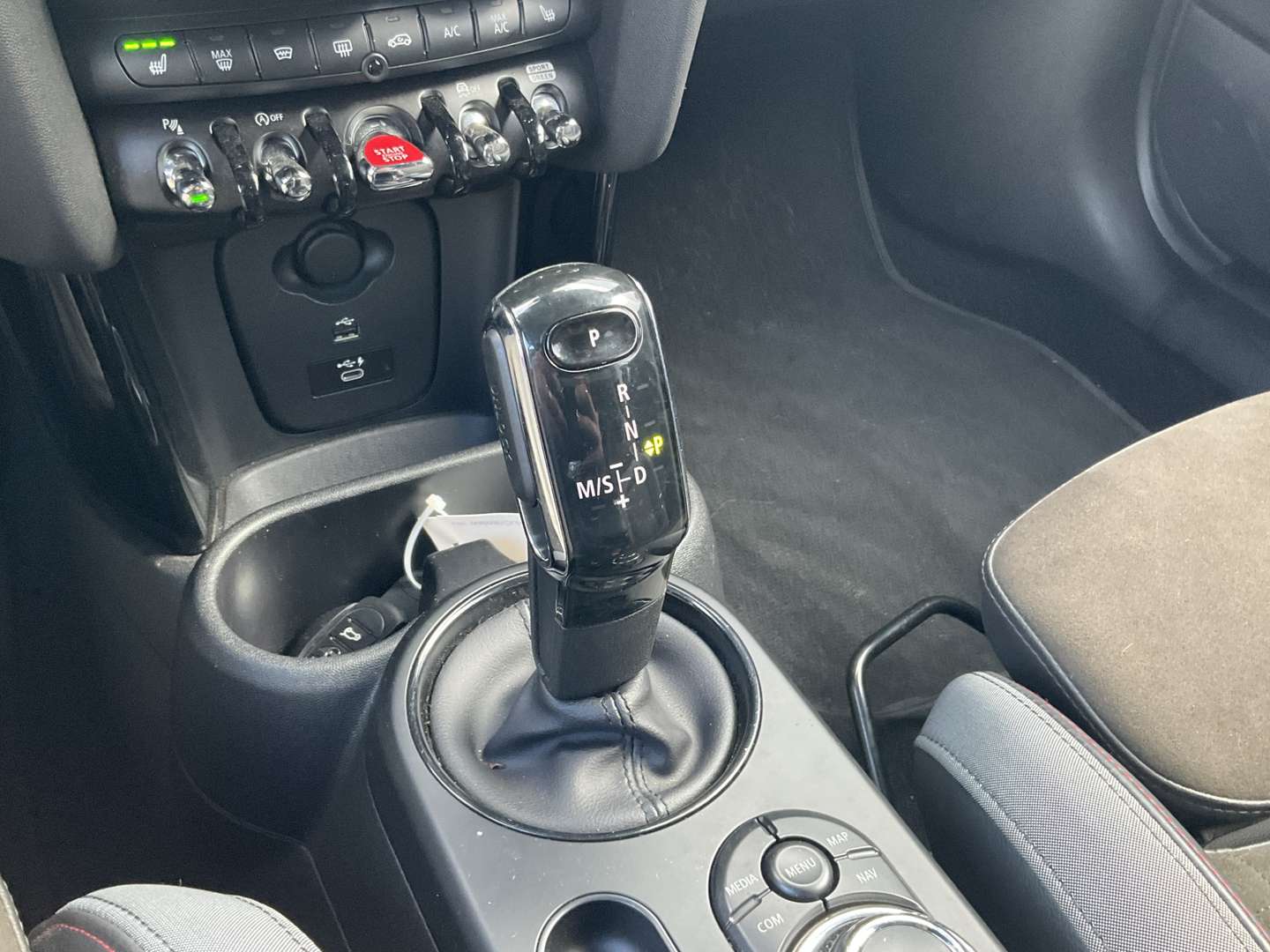 Mini Cabrio John Cooper Works - 2021 - Joinsteer - #27