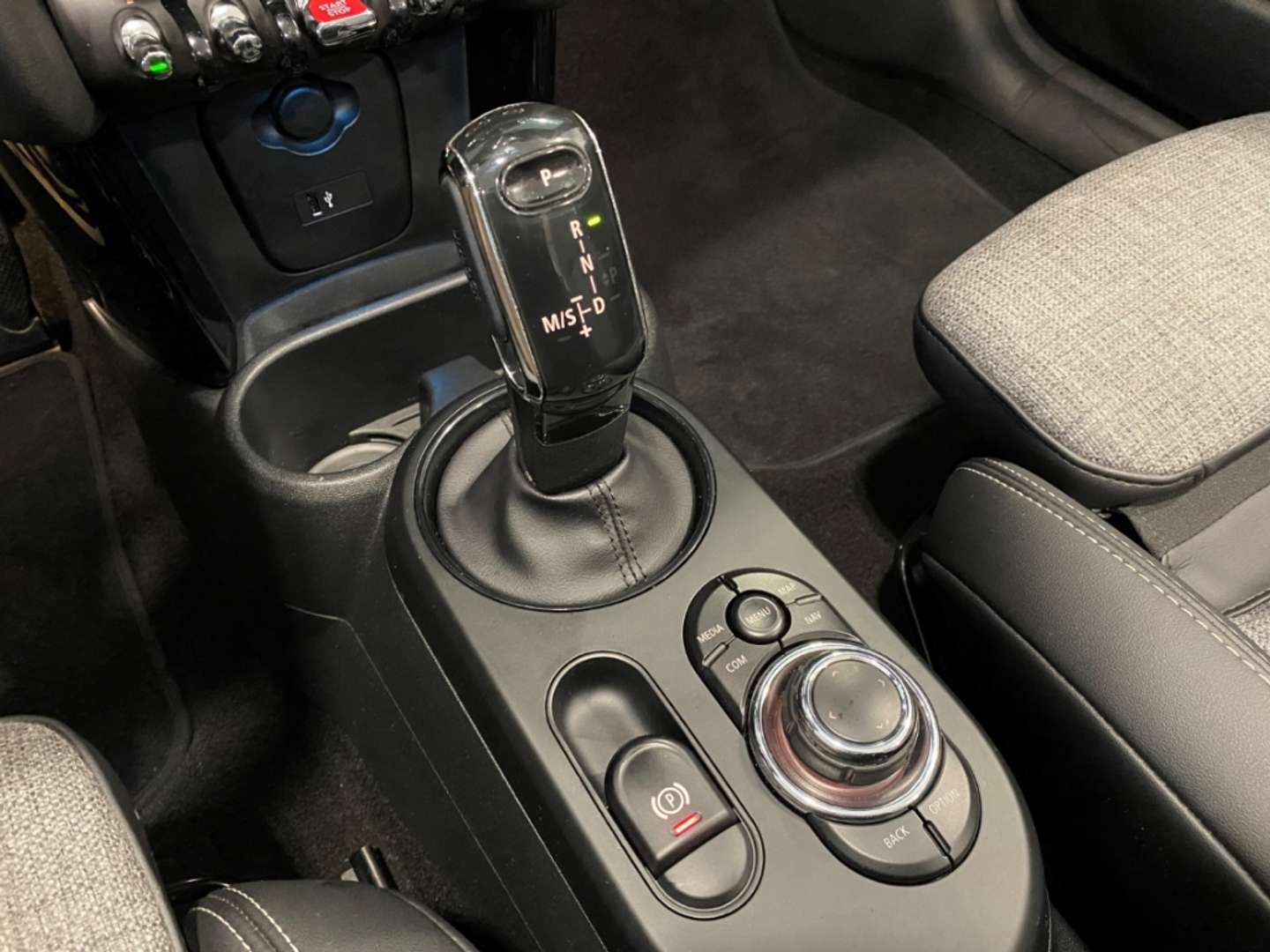 Mini Cabrio Cooper S - 2021 - Joinsteer - #13