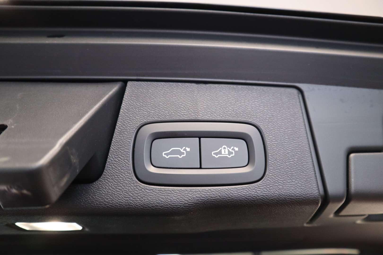 Volvo XC60 T8 Recharge Ultimate - 2024 - Joinsteer - #4