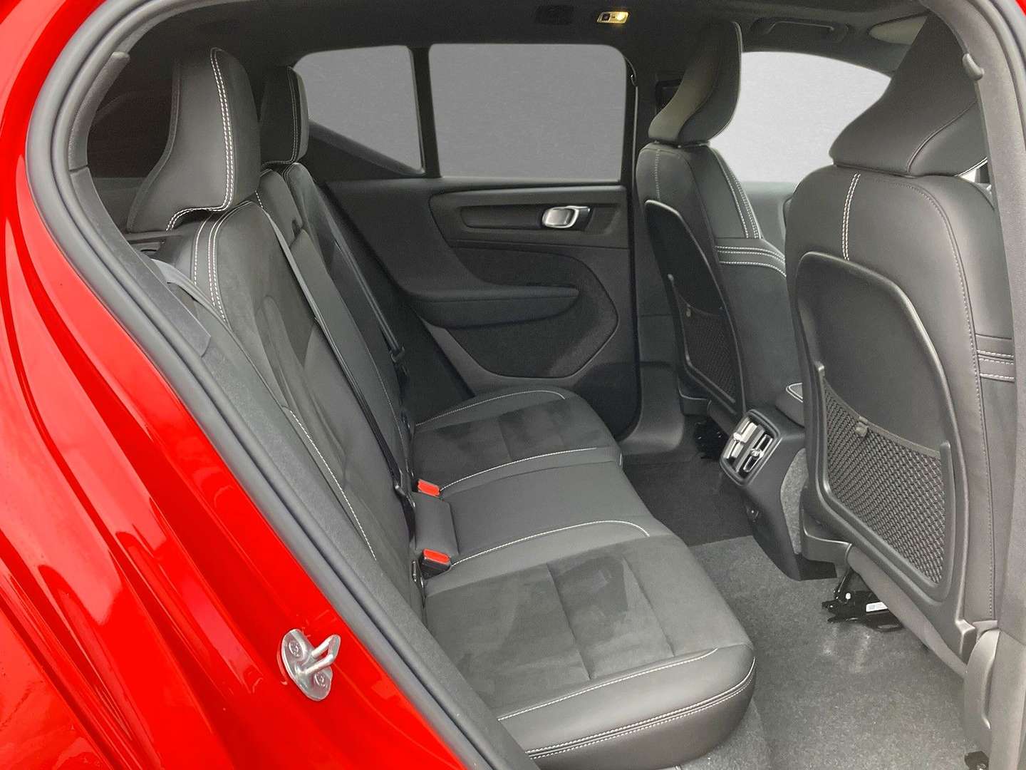 Volvo XC40 T2 Plus - 2024 - Joinsteer - #4