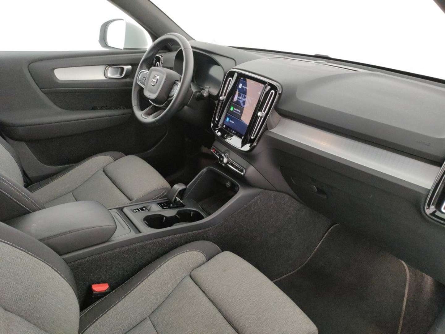 Volvo XC40 B3 Core - 2025 - Joinsteer - #11