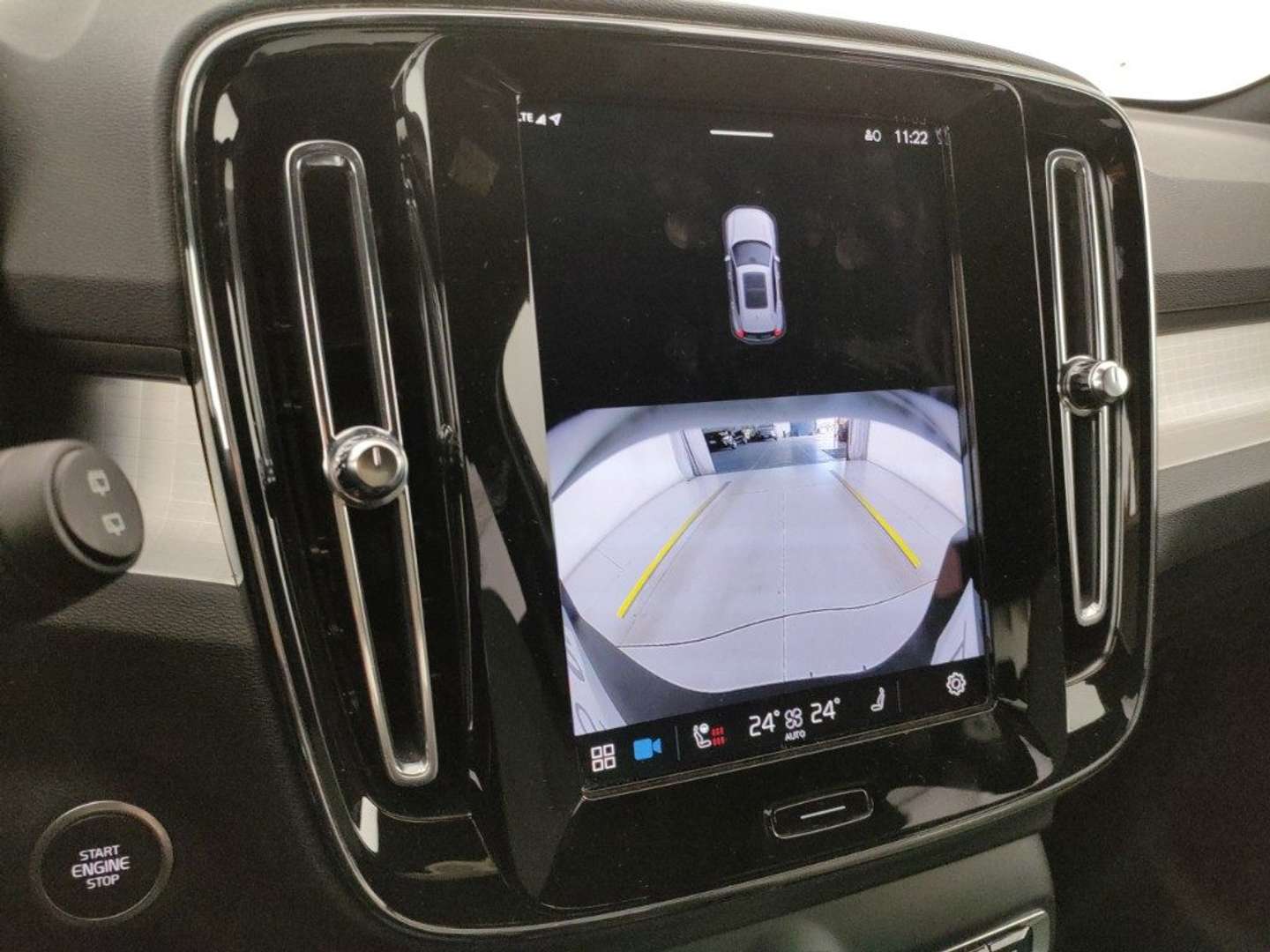 Volvo XC40 B3 Core - 2025 - Joinsteer - #15