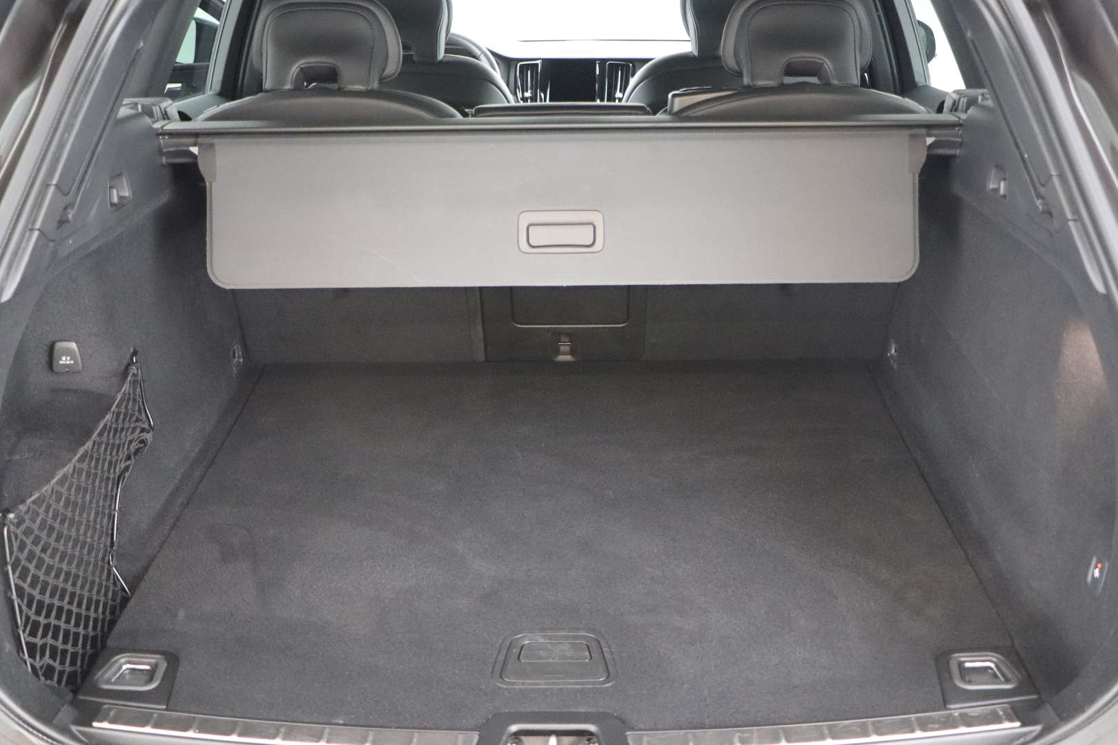 Volvo XC60 B4 R-Design - 2021 - Joinsteer - #13