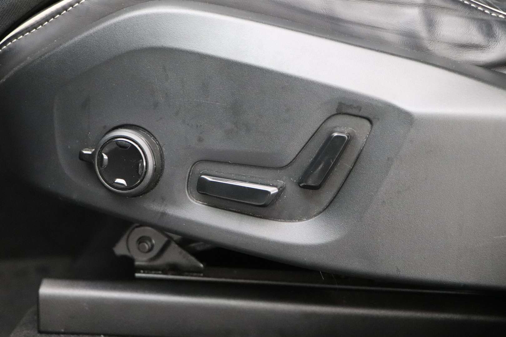 Volvo XC60 B4 R-Design - 2021 - Joinsteer - #19