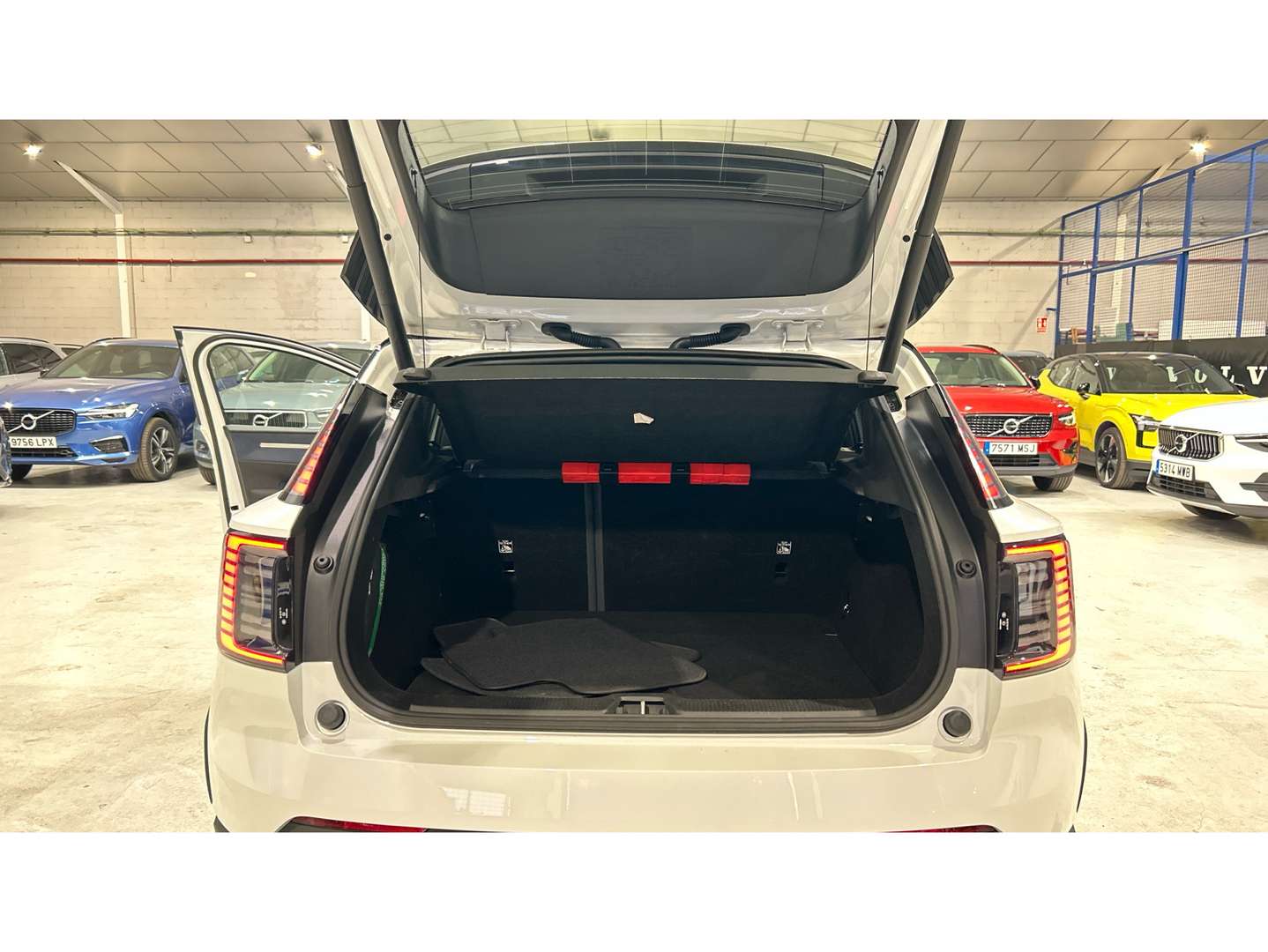 Volvo EX30 Plus Single Extended Range - 2024 - Joinsteer - #13