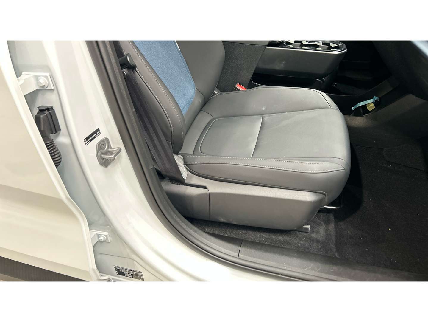 Volvo EX30 Plus Single Extended Range - 2024 - Joinsteer - #26