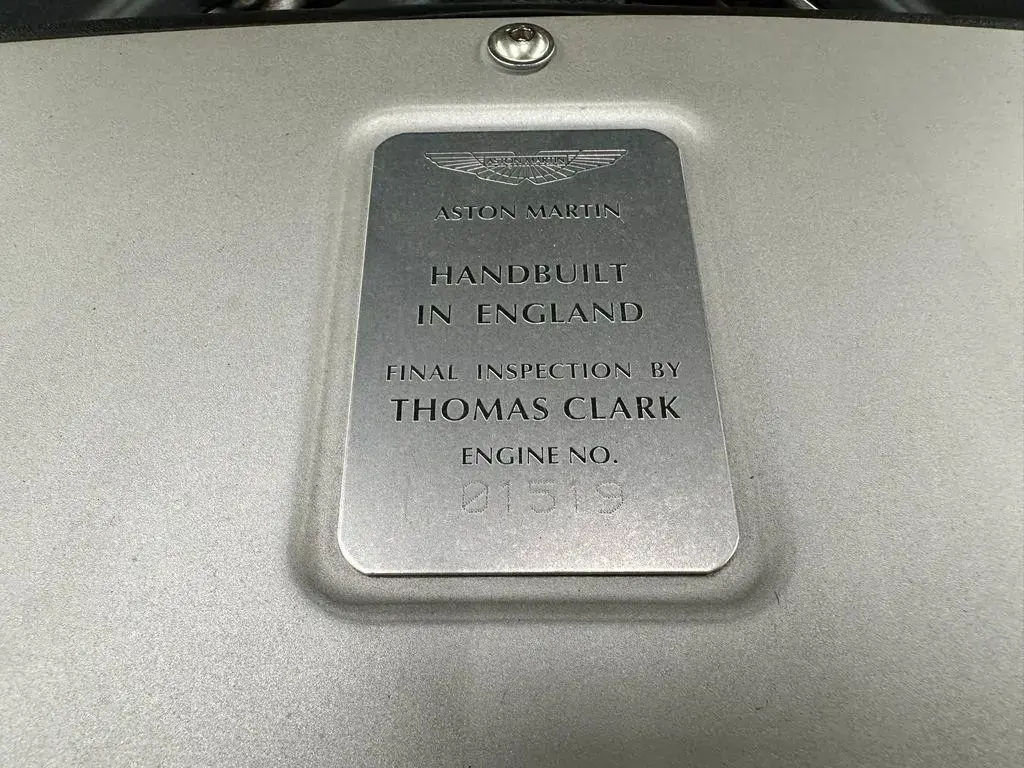 Aston Martin V12 Vanquish (1998-07) V12 Vanquish 5.9 - 2004 - Joinsteer - #23