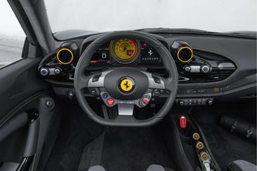 Ferrari F8 Spider — photo 8