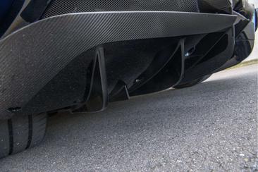 Ferrari F8 Spider — photo 37