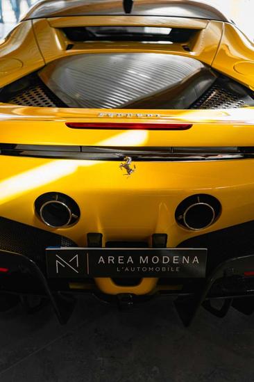 Ferrari SF90 Stradale — photo 9