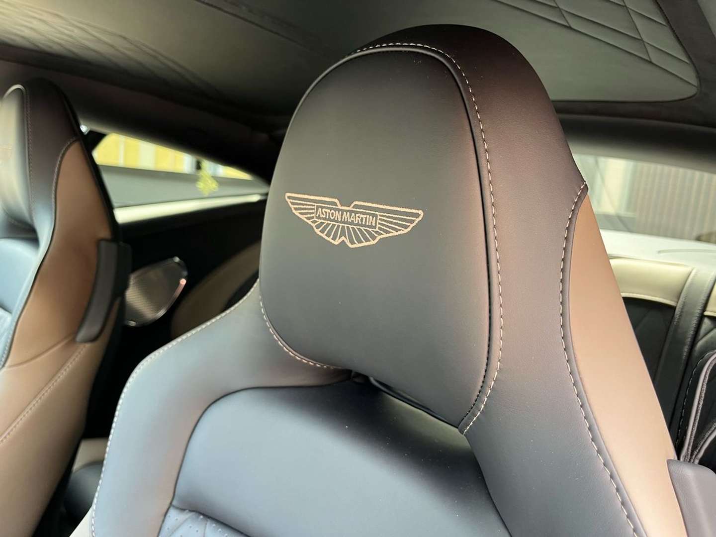 Aston Martin DB12 Coupé 4.0 V8 - 2024 - Joinsteer - #5