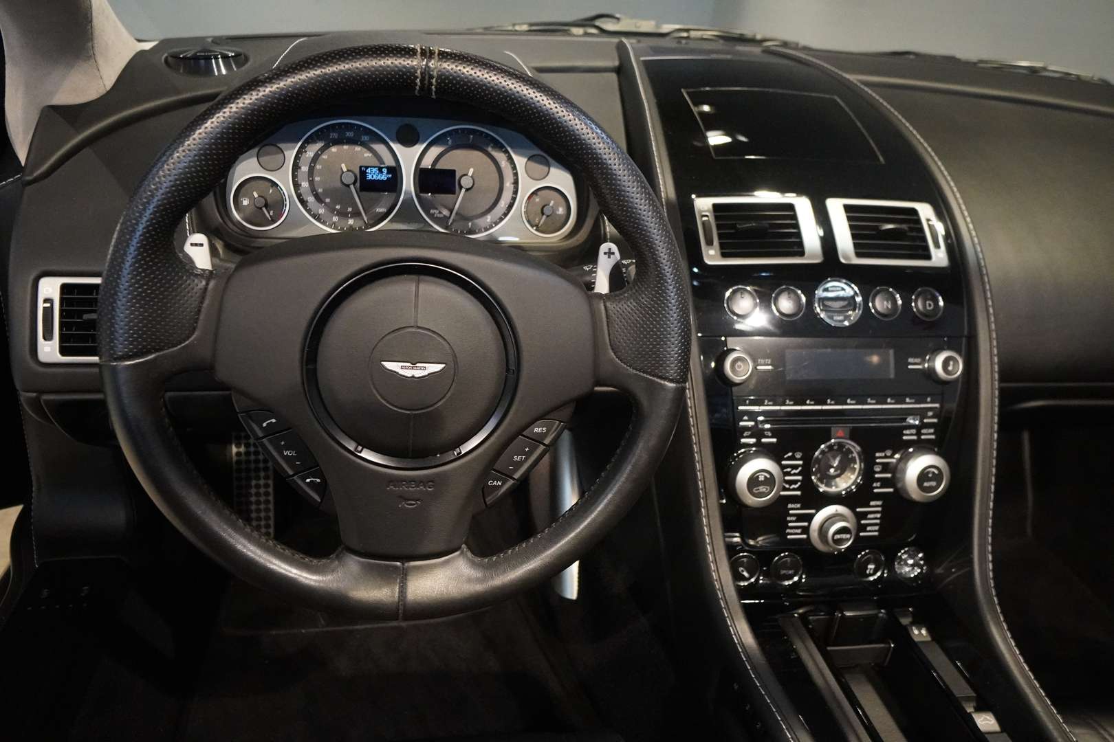 Aston Martin DBS Volante V12 6.0 - 2009 - Joinsteer - #6