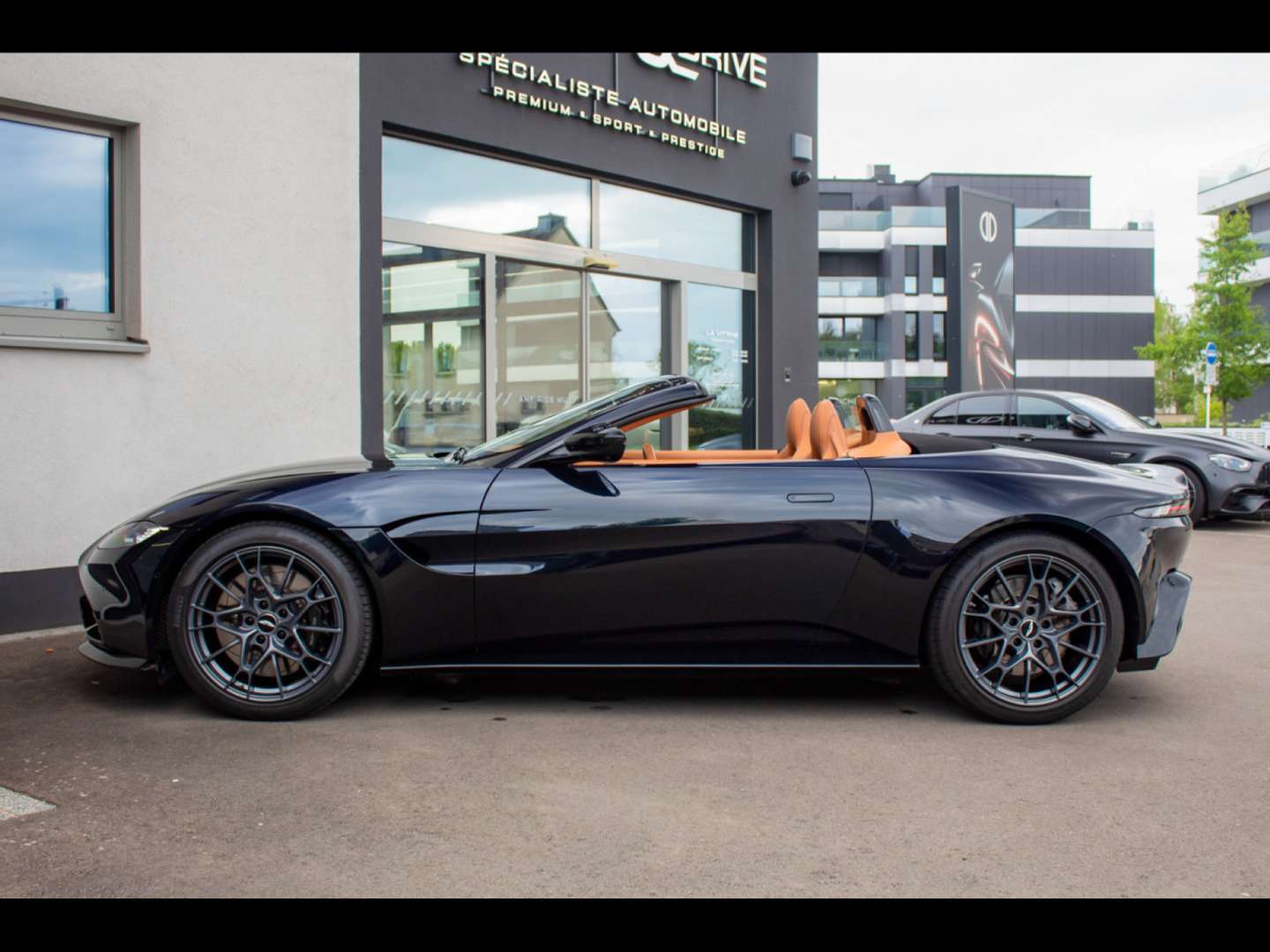 Aston Martin V8 Vantage Roadster Premium Warranty - 2022 - Joinsteer - #2