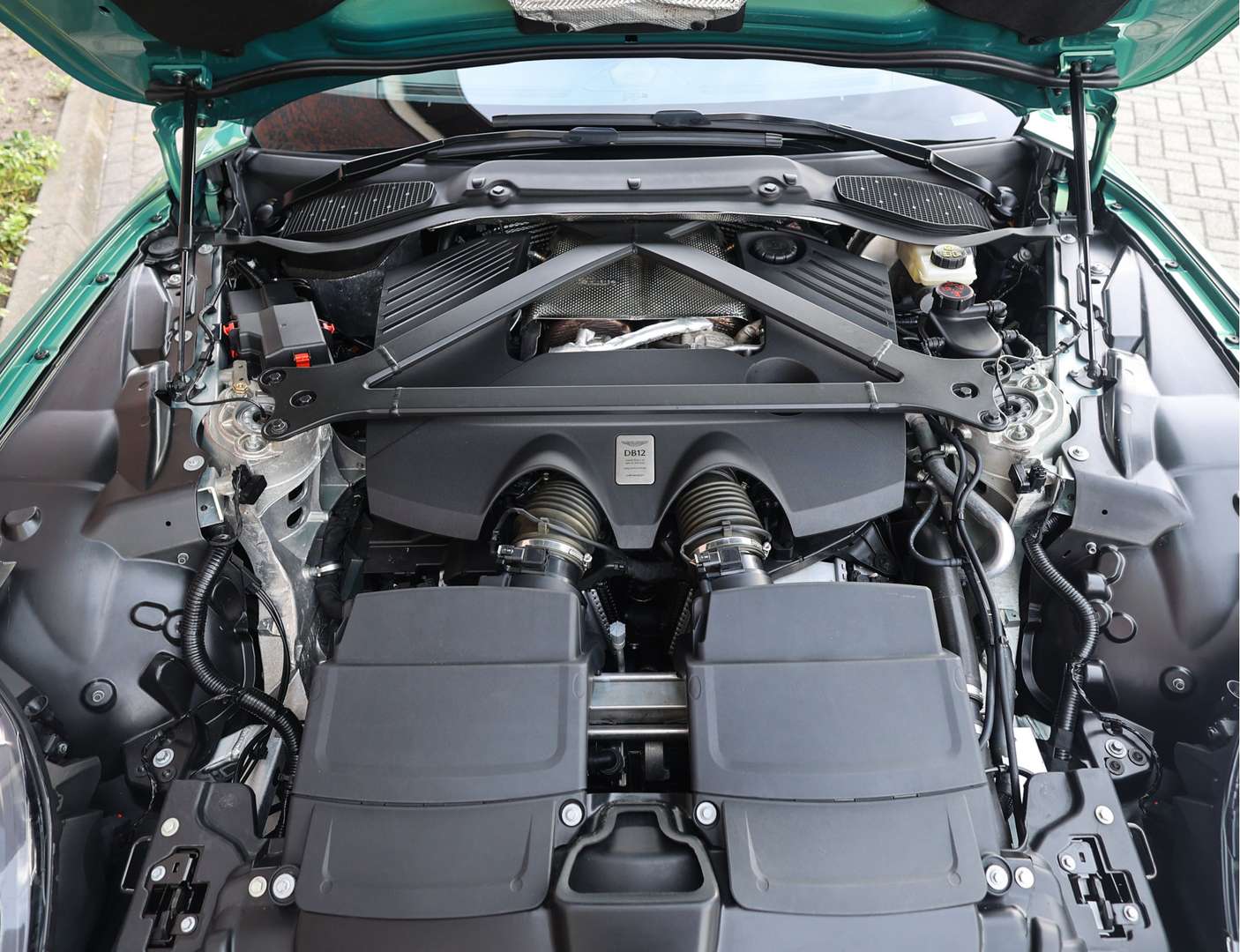 Aston Martin DB12 4.0 V8 - 2023 - Joinsteer - #24