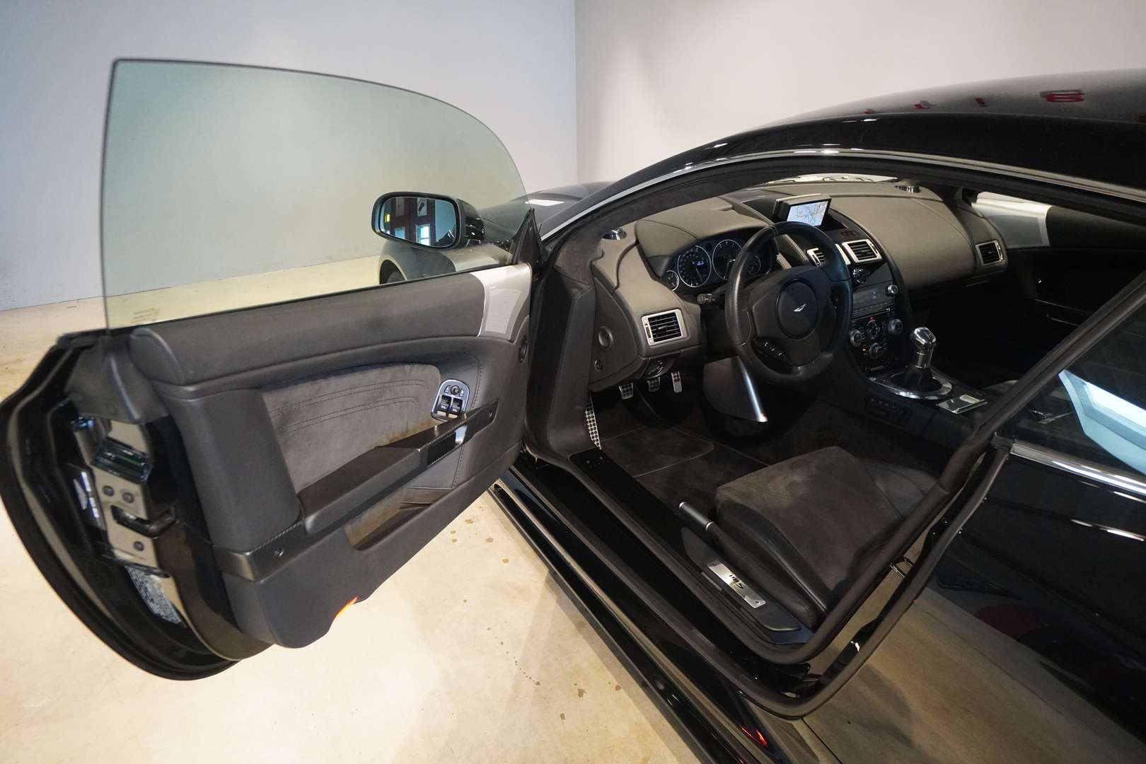 Aston Martin DBS 6.0 V12 - 2008 - Joinsteer - #11