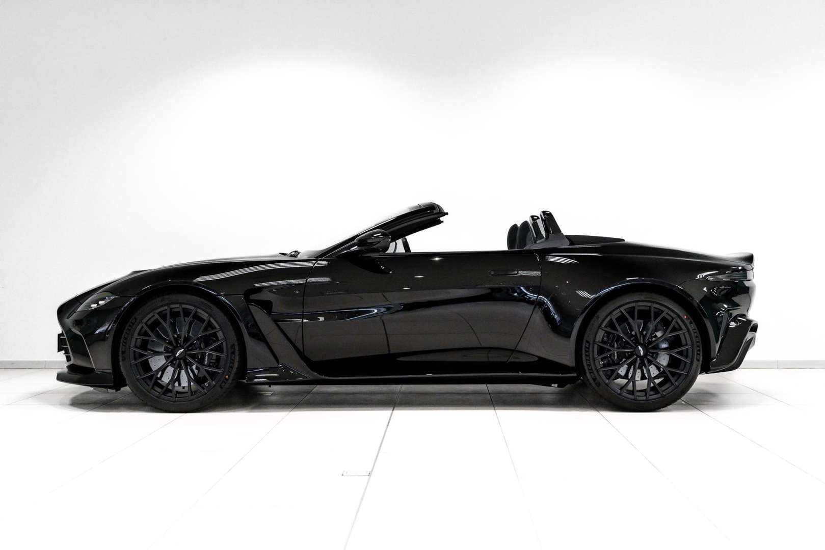 Aston Martin Vantage Roadster V12 - 2024 - Joinsteer - #5