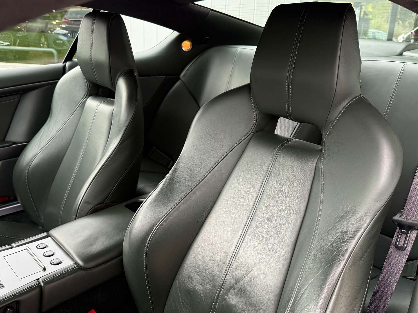 Aston Martin DB9 5.9i V12 - 2006 - Joinsteer - #14