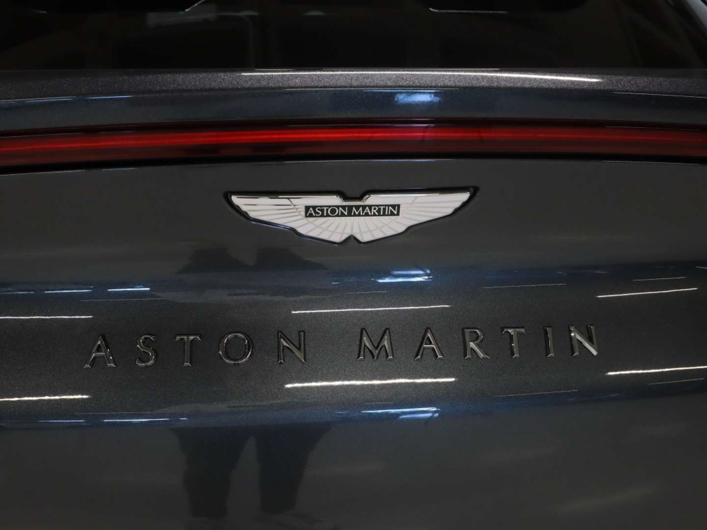 Aston Martin DBX 4.0 V8 707 4WD AUTO - 2024 - Joinsteer - #13