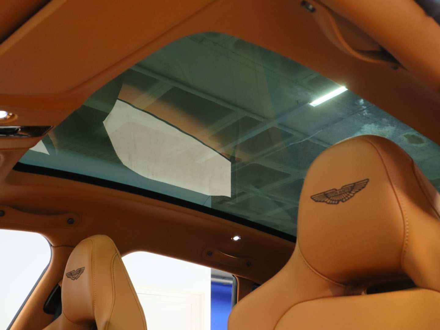 Aston Martin DBX 4.0 V8 707 4WD AUTO - 2024 - Joinsteer - #19